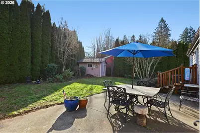 604 SE Forest Ln, Cascade Locks, OR 97014 - Photo 8