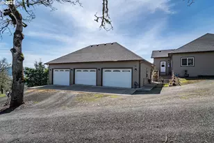 1000 Windy Mountain Ln, Oakland, OR 97462 - Photo 38