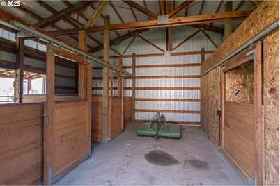 1000 Windy Mountain Ln, Oakland, OR 97462 - Photo 42
