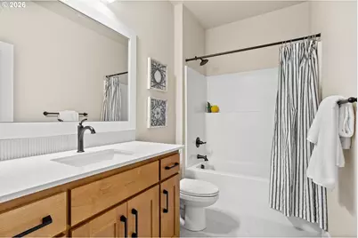 208 NW 16th Ave, Canby, OR 97013 - Photo 12