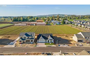 208 NW 16th Ave, Canby, OR 97013 - Photo 46