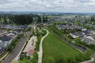 28526 SW Paris Ave, Wilsonville, OR 97070 - Photo 26
