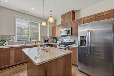 28526 SW Paris Ave, Wilsonville, OR 97070 - Photo 2