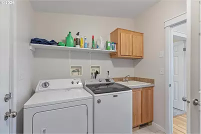 1206 Criteser Loop, Toledo, OR 97391 - Photo 30