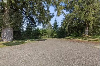 1206 Criteser Loop, Toledo, OR 97391 - Photo 36