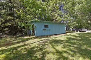 1206 Criteser Loop, Toledo, OR 97391 - Photo 40