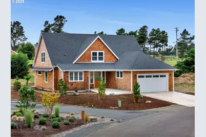 645 Meadow Ln, Gearhart, OR 97138 - Photo 1