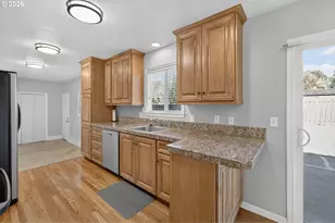 1490 NW 137th Ave, Portland, OR 97229 - Photo 12