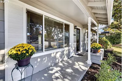 1490 NW 137th Ave, Portland, OR 97229 - Photo 4