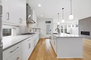 6430 NE 31st Ave, Portland, OR 97211 - Photo 22