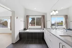 6430 NE 31st Ave, Portland, OR 97211 - Photo 26