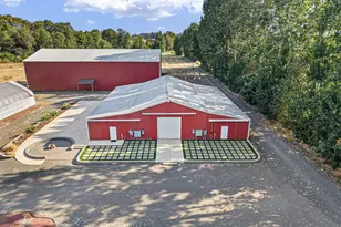 94985 Ayres Ln, Junction City, OR 97448 - Photo 34