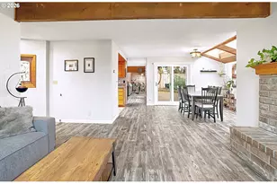 2611 Erin Way, Eugene, OR 97408 - Photo 10