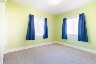 512 20th St, La Grande, OR 97850 - Photo 8