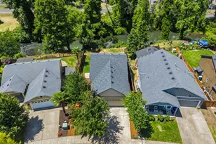 1141 Riverfront Way, Cottage Grove, OR 97424 - Photo 32