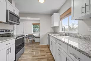 730 NE 63rd Ave, Portland, OR 97213 - Photo 10