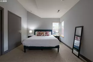 26 Mosier Creek Pl, Mosier, OR 97040 - Photo 20