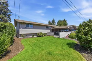 2820 Country Club Ct, Reedsport, OR 97467 - Photo 36