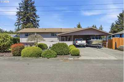 2820 Country Club Ct, Reedsport, OR 97467 - Photo 1