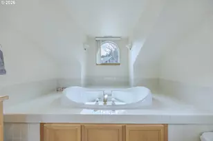 3362 Bentley Ave, Eugene, OR 97405 - Photo 22