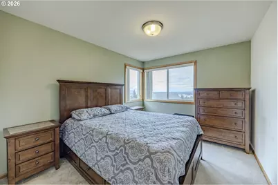 3362 Bentley Ave, Eugene, OR 97405 - Photo 16