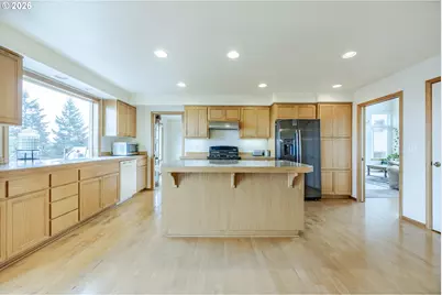 3362 Bentley Ave, Eugene, OR 97405 - Photo 8