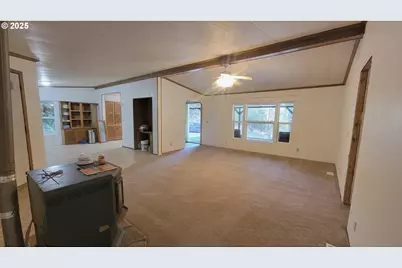 1097 Lees Creek Rd, Myrtle Creek, OR 97457 - Photo 14