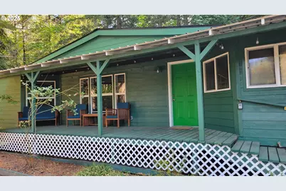 1097 Lees Creek Rd, Myrtle Creek, OR 97457 - Photo 2