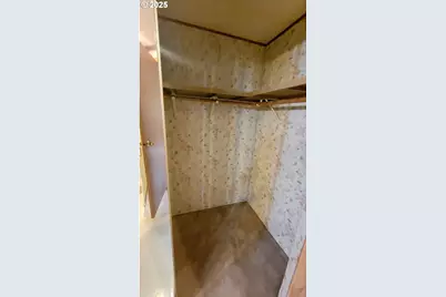 1097 Lees Creek Rd, Myrtle Creek, OR 97457 - Photo 36