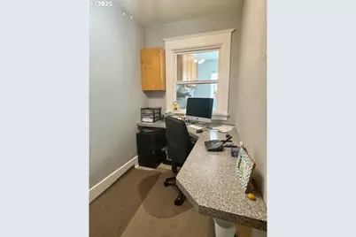 904 Penn Ave, La Grande, OR 97850 - Photo 8