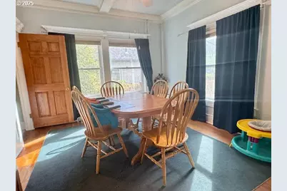 904 Penn Ave, La Grande, OR 97850 - Photo 6