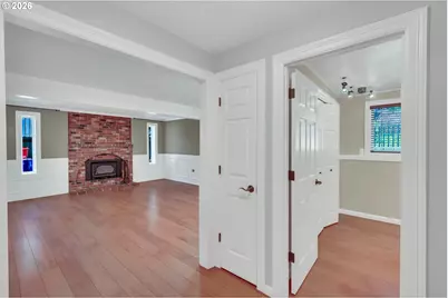 1995 SW 27th Dr, Gresham, OR 97080 - Photo 16