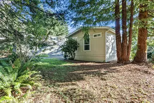 98041 Hallway Rd, Brookings, OR 97415 - Photo 18