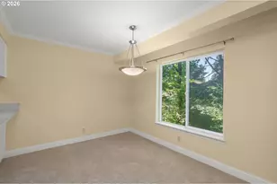 2417 SW Nebraska St, Portland, OR 97239 - Photo 10