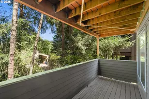 2417 SW Nebraska St, Portland, OR 97239 - Photo 16