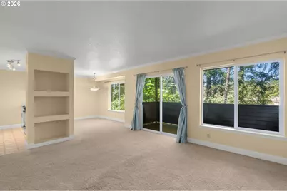 2417 SW Nebraska St #4, Portland, OR 97239 - Photo 6