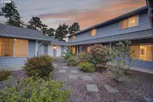 1150 Hemlock St, Florence, OR 97439 - Photo 2