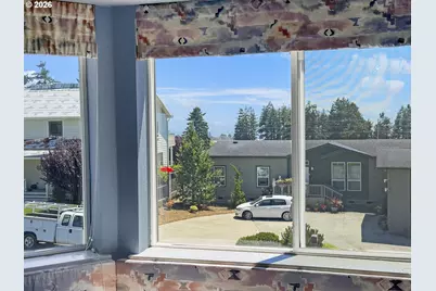 815 Crestwood Pl, Brookings, OR 97415 - Photo 10
