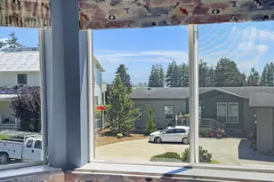 815 Crestwood Pl, Brookings, OR 97415 - Photo 10