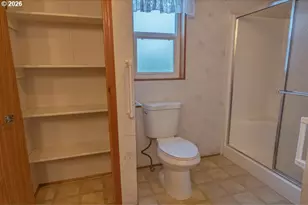 2410 Lancaster Dr, Salem, OR 97317 - Photo 18