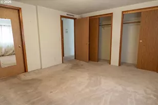 2410 Lancaster Dr, Salem, OR 97317 - Photo 16