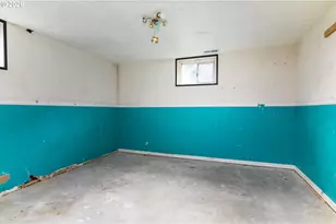 1704 10th Ave, Longview, WA 98632 - Photo 28