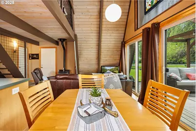 10252 Lakeview Dr, Birkenfeld, OR 97016 - Photo 8