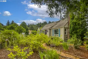 8906 NE Beech St, Portland, OR 97220 - Photo 44