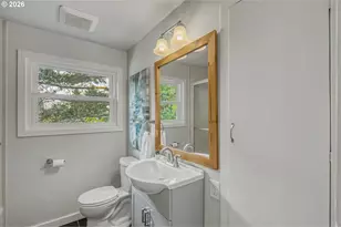 8906 NE Beech St, Portland, OR 97220 - Photo 16