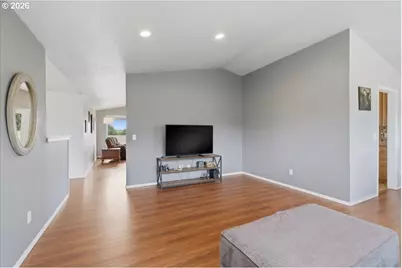 39129 Groshong Rd NE, Albany, OR 97321 - Photo 12