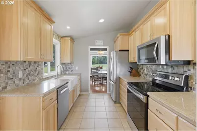 39129 Groshong Rd NE, Albany, OR 97321 - Photo 8