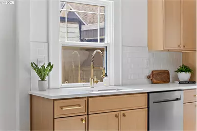 3521 NE 69th Ave, Portland, OR 97213 - Photo 10