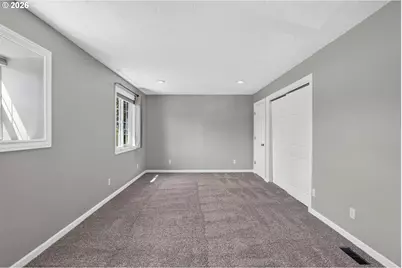 12020 SE Anna Ct, Damascus, OR 97089 - Photo 32