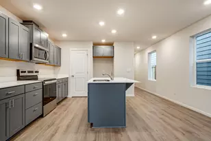 19311 SE 12th Way, Camas, WA 98607 - Photo 4